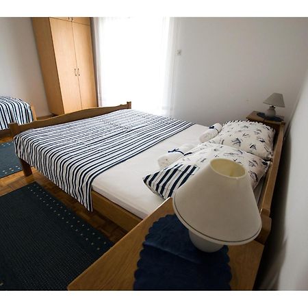 Apartments Troselj Starigrad Exterior photo
