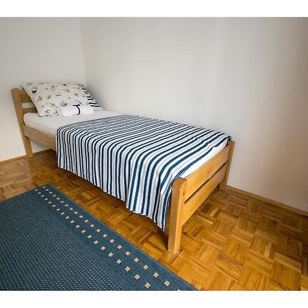 Apartments Troselj Starigrad Exterior photo
