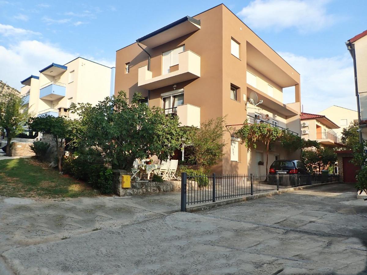 Apartments Troselj Starigrad Exterior photo