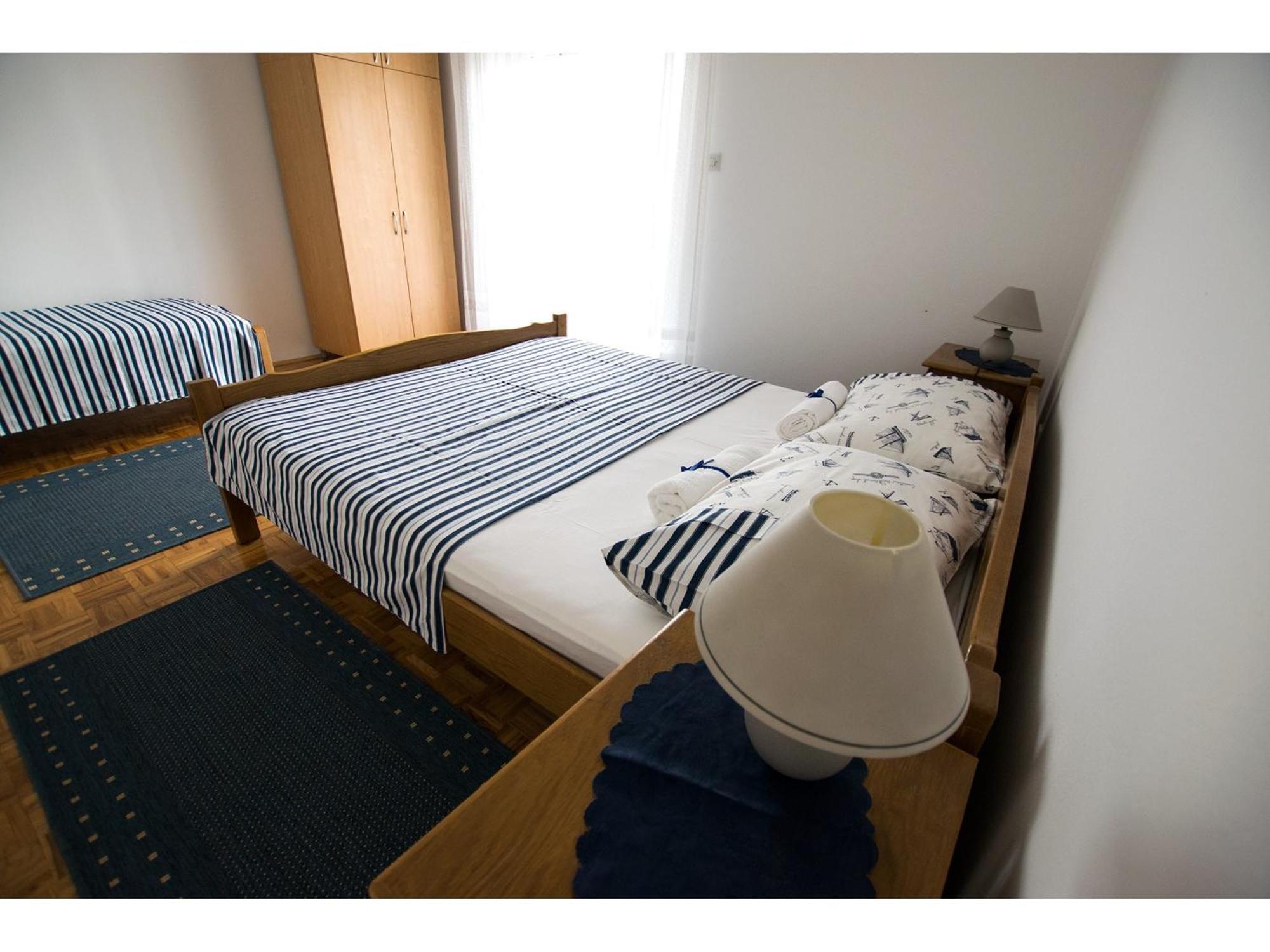 Apartments Troselj Starigrad Exterior photo
